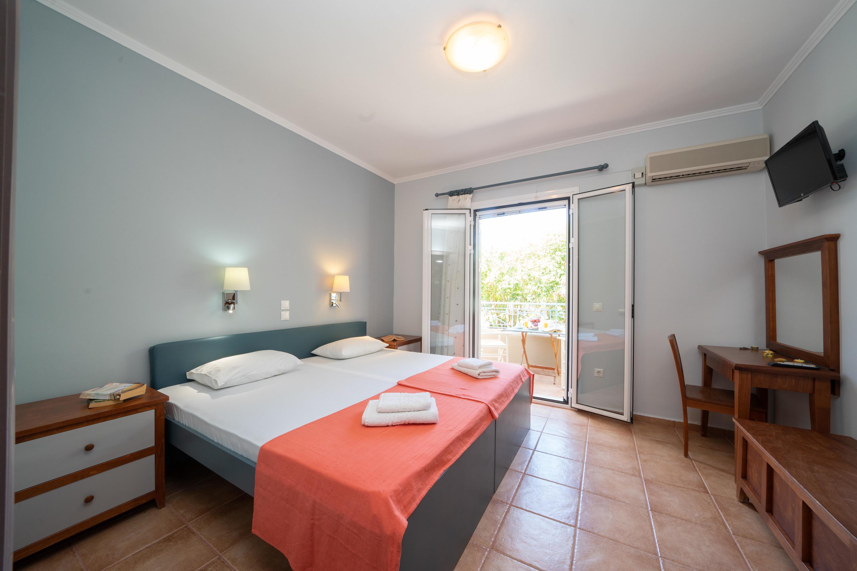 Aggelina S Apartments Xi Beach Eksteriør bilde